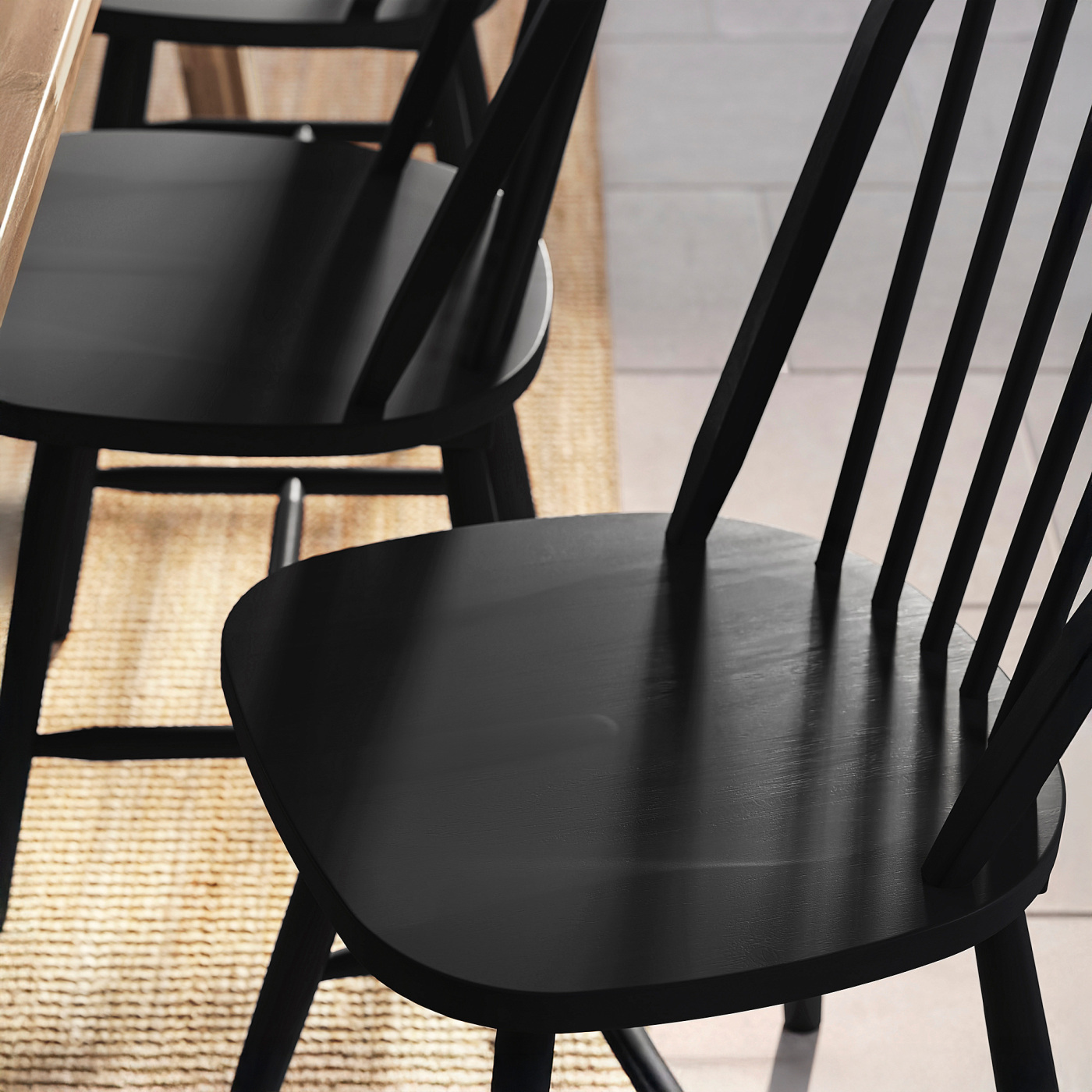 IKEA SKOGSTA 1脚 4,500 / 4脚 16,000（引取限定） SKOGSTA / SKOGSTA table and 6 chairs acacia/black - IKEA