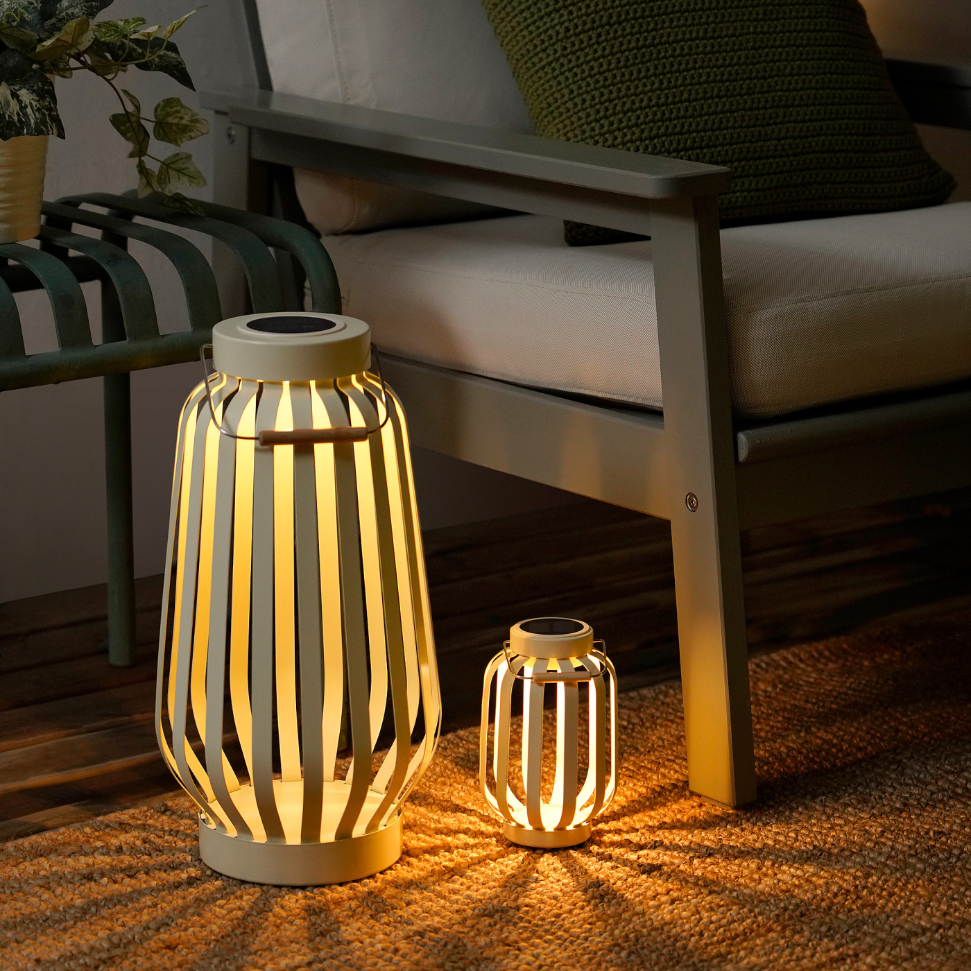 SOLVINDEN LED solar-powered floor lamp beige/stripe - IKEA