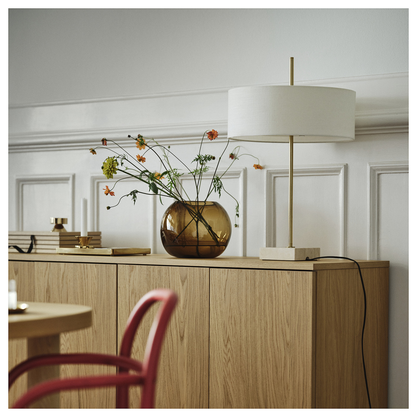 STOCKHOLM 2025 table lamp white textile/brass-plated - IKEA