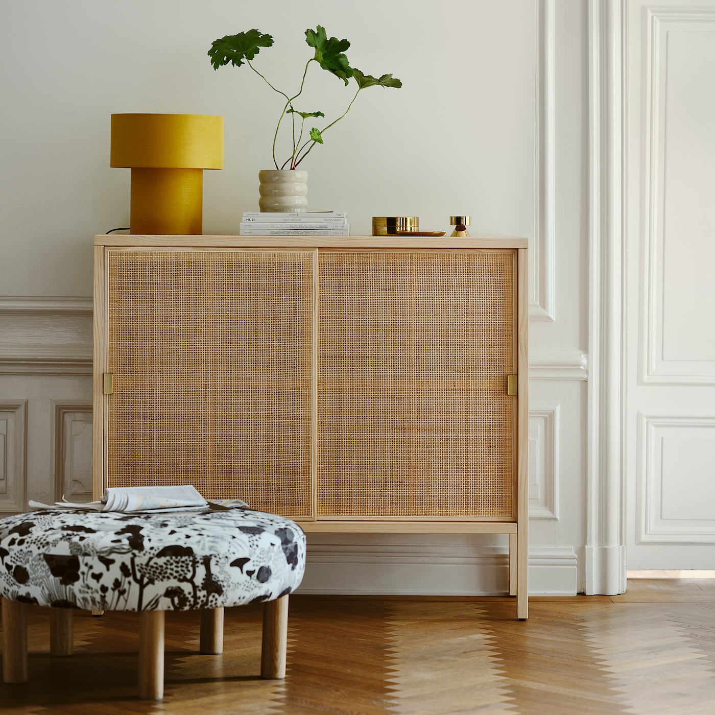 ぺこすけ出品です　IKEA　STOCKHOLM STOCKHOLM 2025 table lamp yellow/textile - IKEA