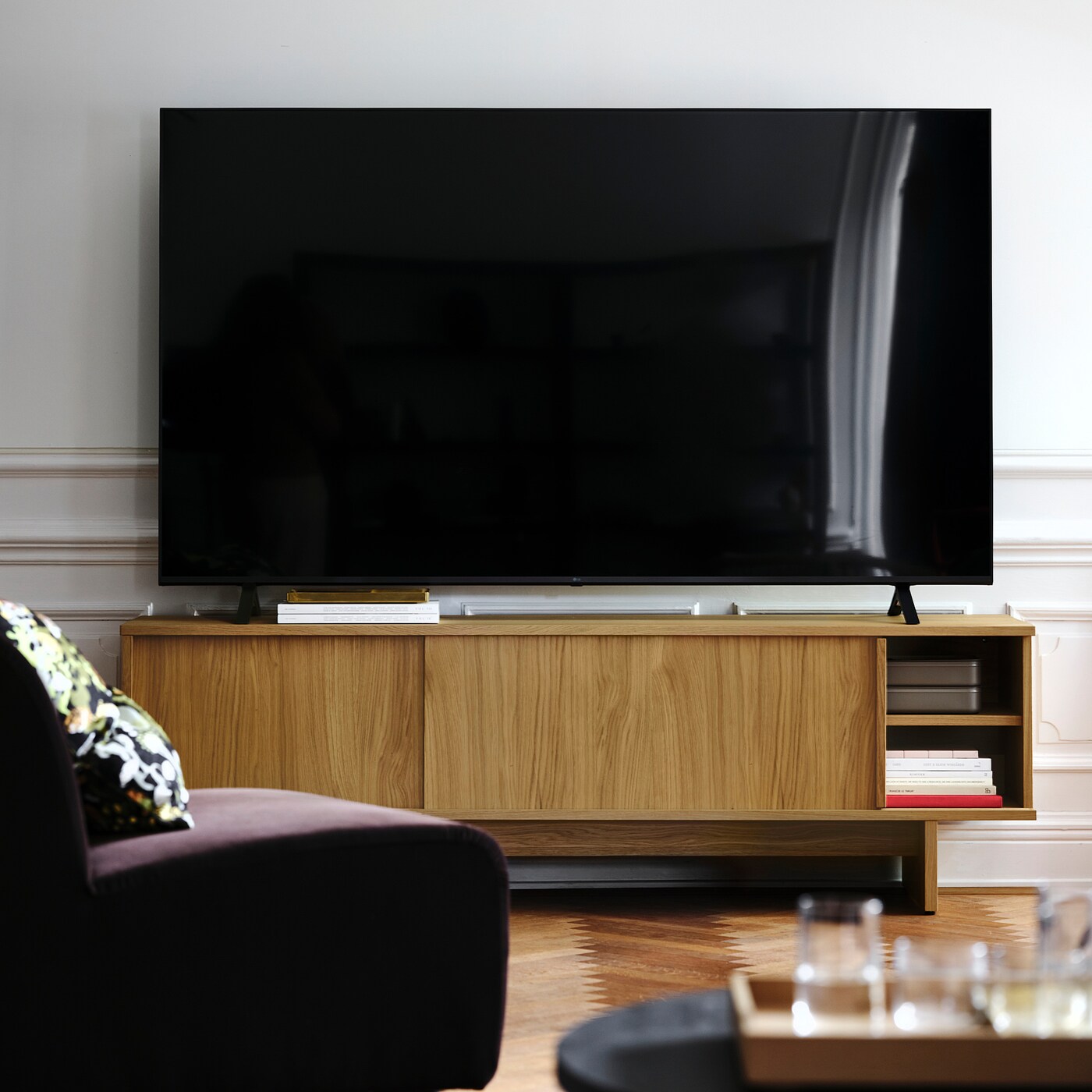STOCKHOLM 2025 TV bench with sliding doors oak veneer - IKEA