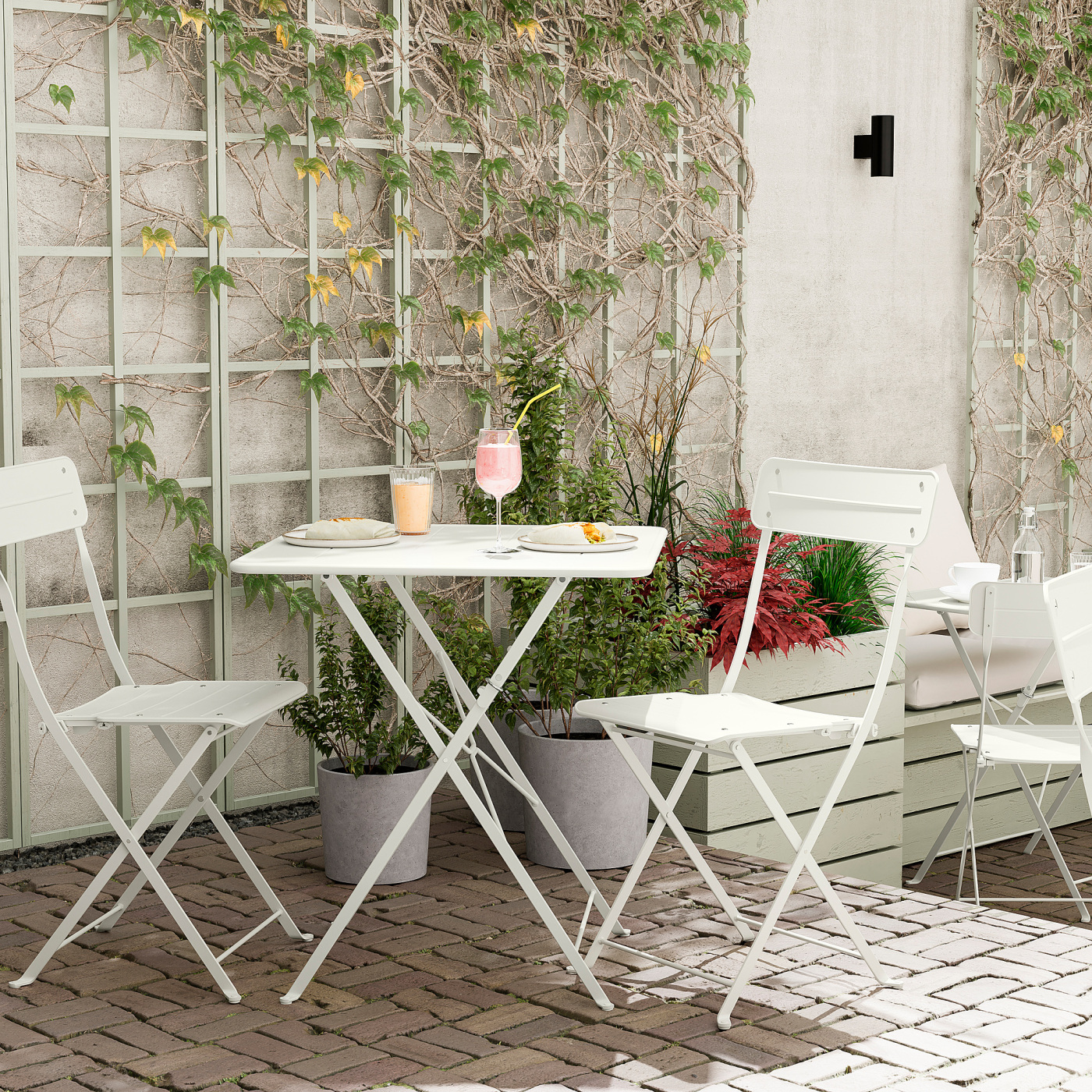 SUNDSÖ table and 2 folding chairs outdoor off-white/off-white - IKEA