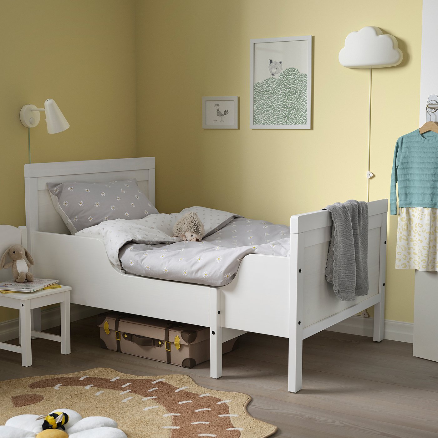 SUNDVIK extendable bed white - IKEA