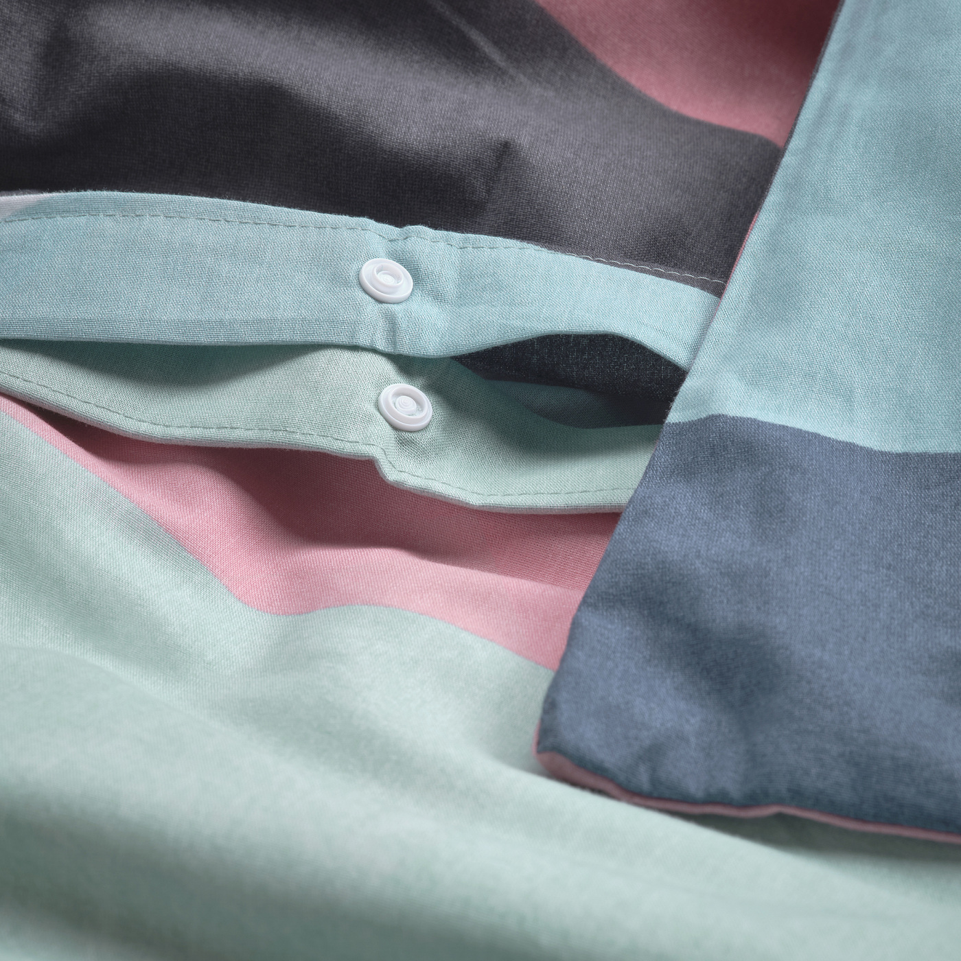 thumbnail image 2 of IKEA SVALSTJARTAR King Size Duvet Cover & Pillowcase Set – Multicolor, 54% Cotton / 46% Viscose 2 of 6