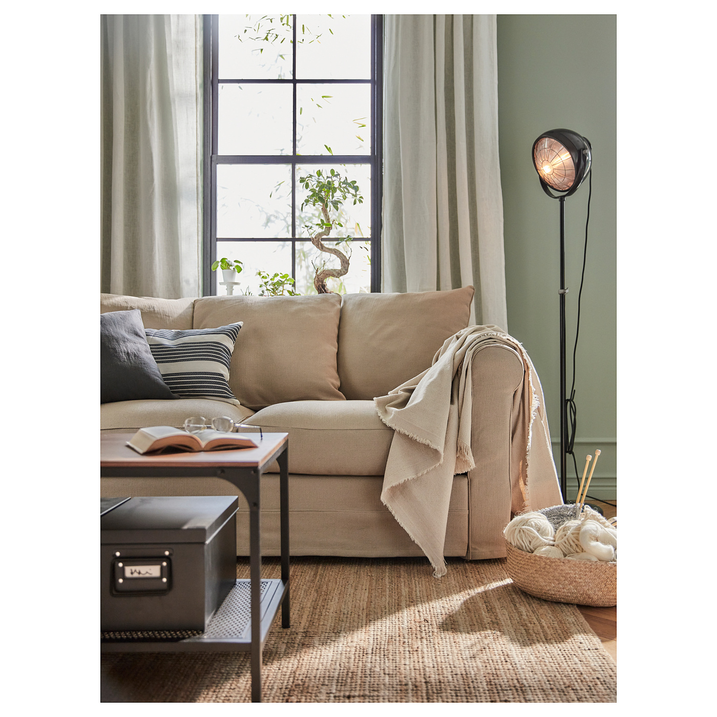 SVARTNORA floor lamp black - IKEA