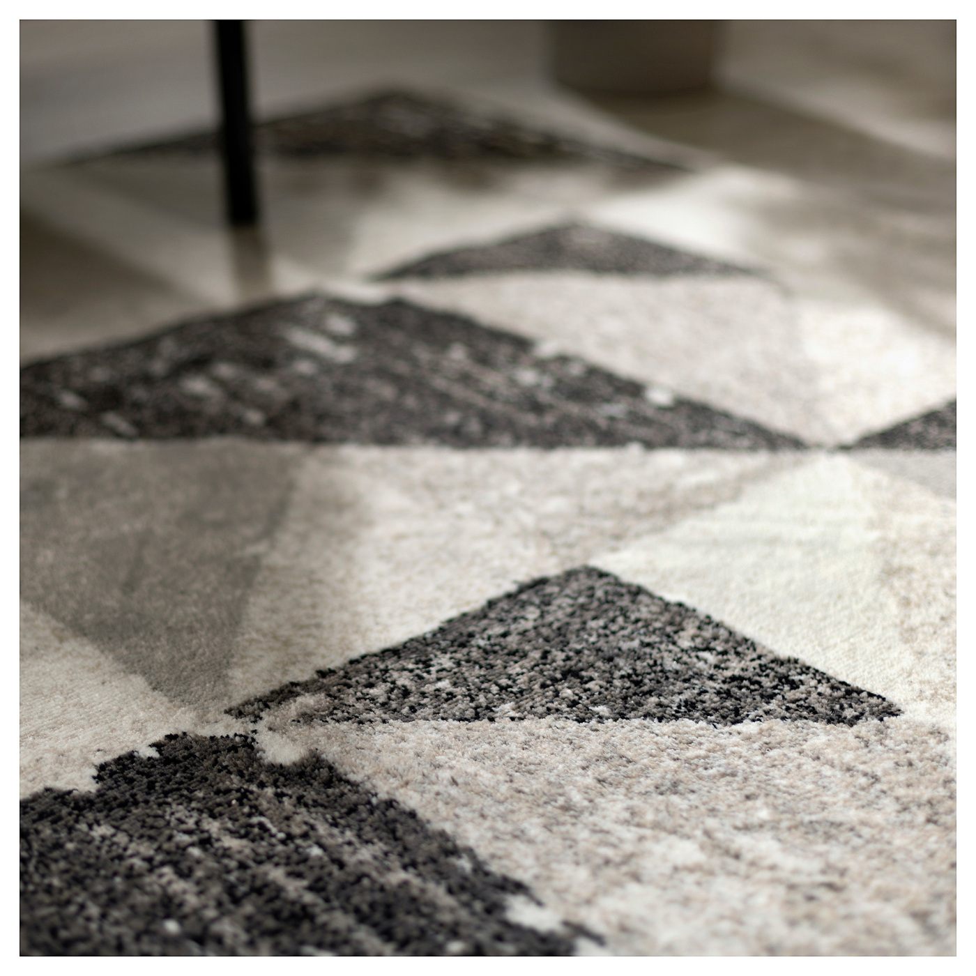 TILLFART rug, low pile triangle/grey - IKEA