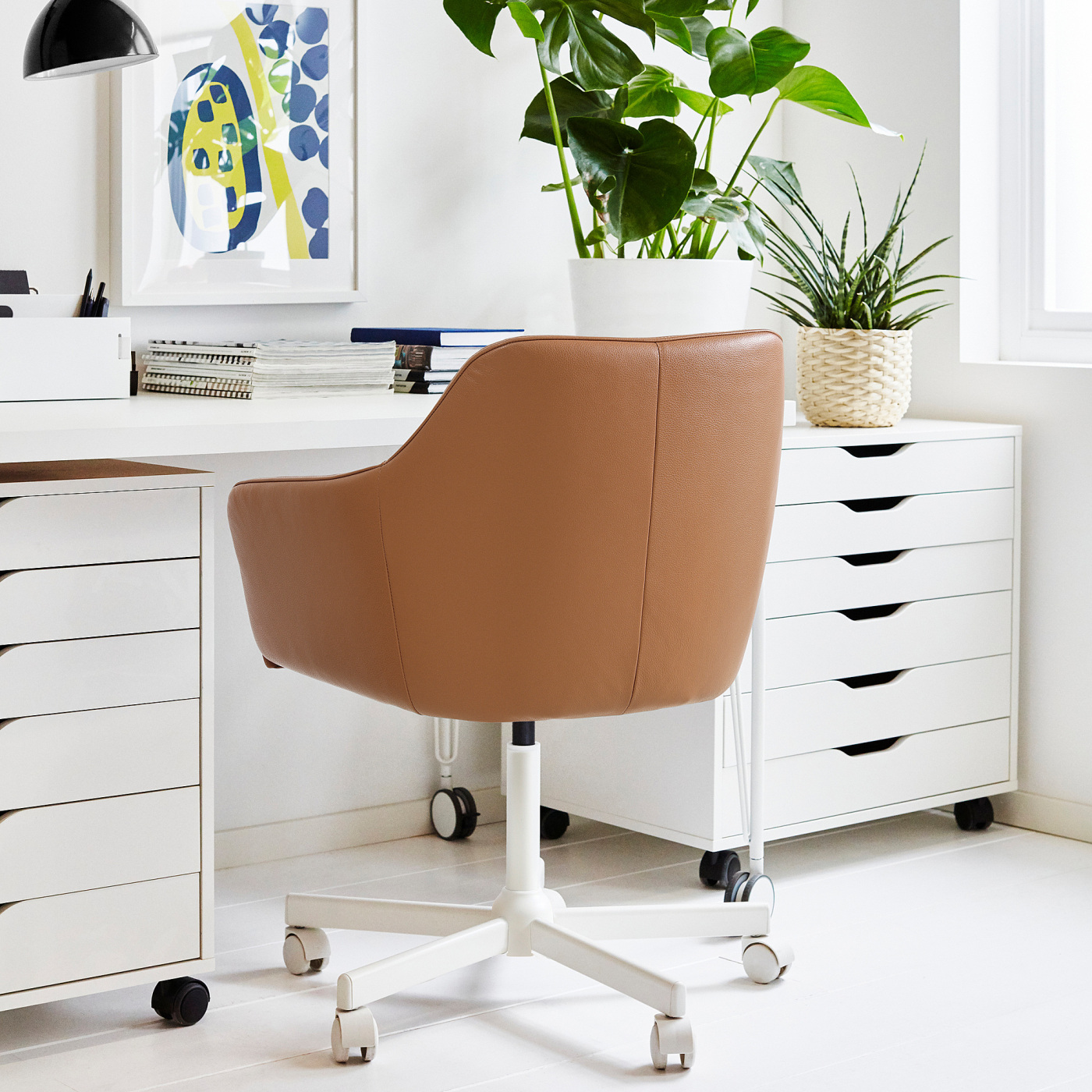 TOSSBERG / MALSKÄR swivel chair Grann light brown/white - IKEA