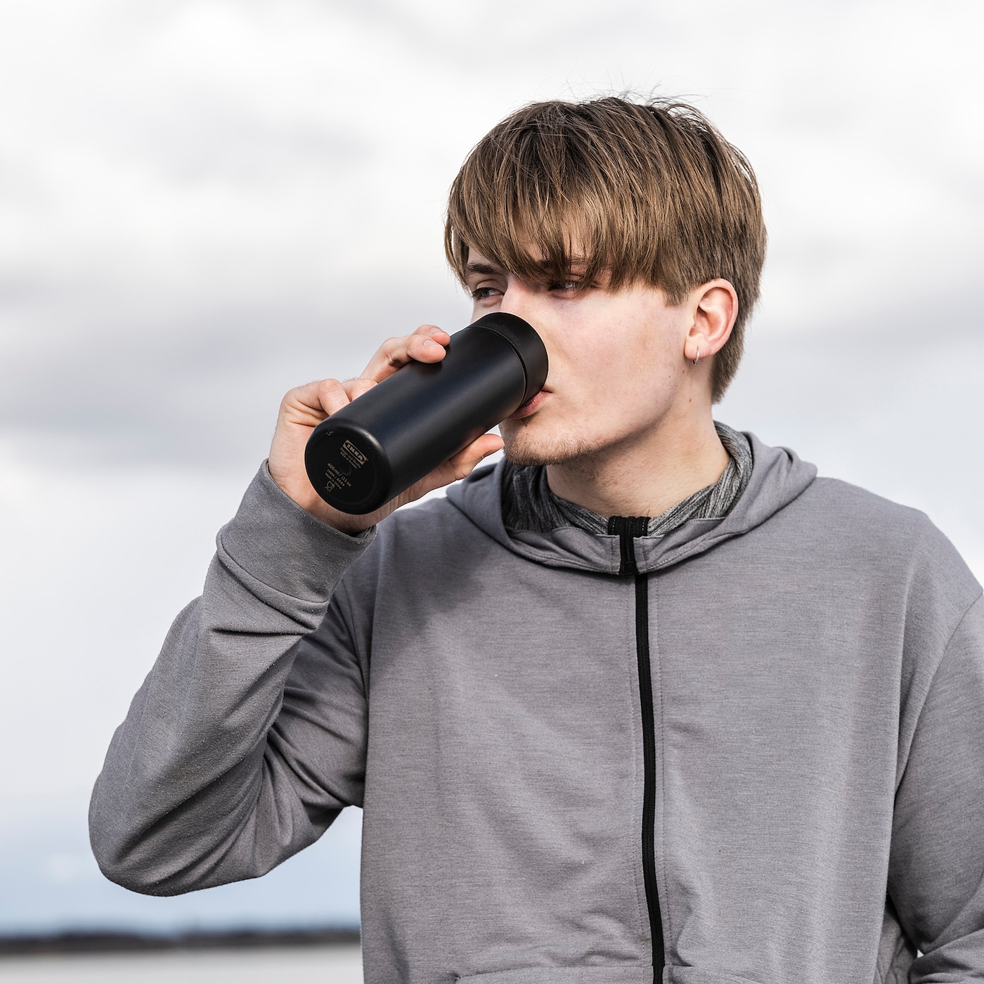 UNDERSÖKA insulated travel mug black - IKEA