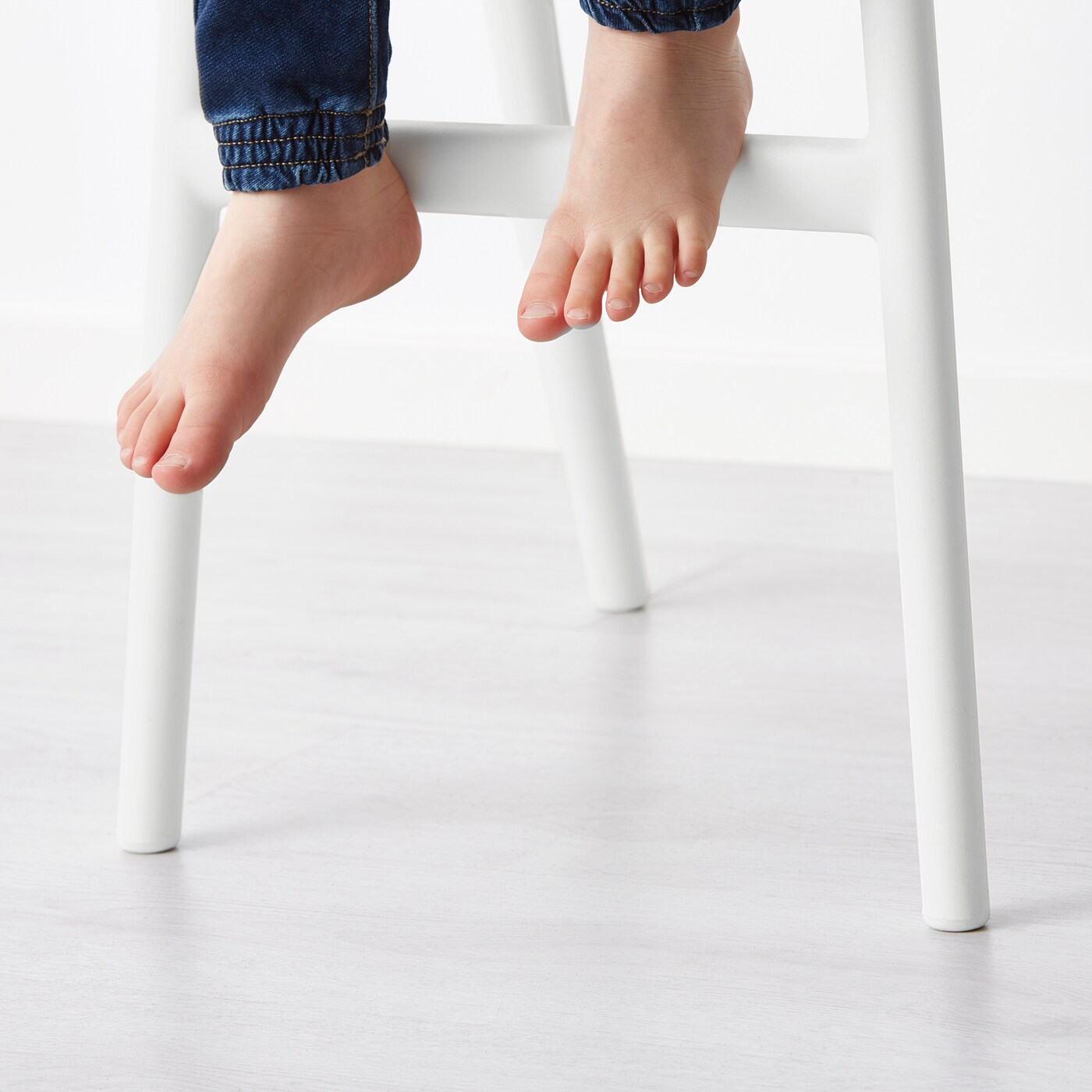 Ikea child dining chair online