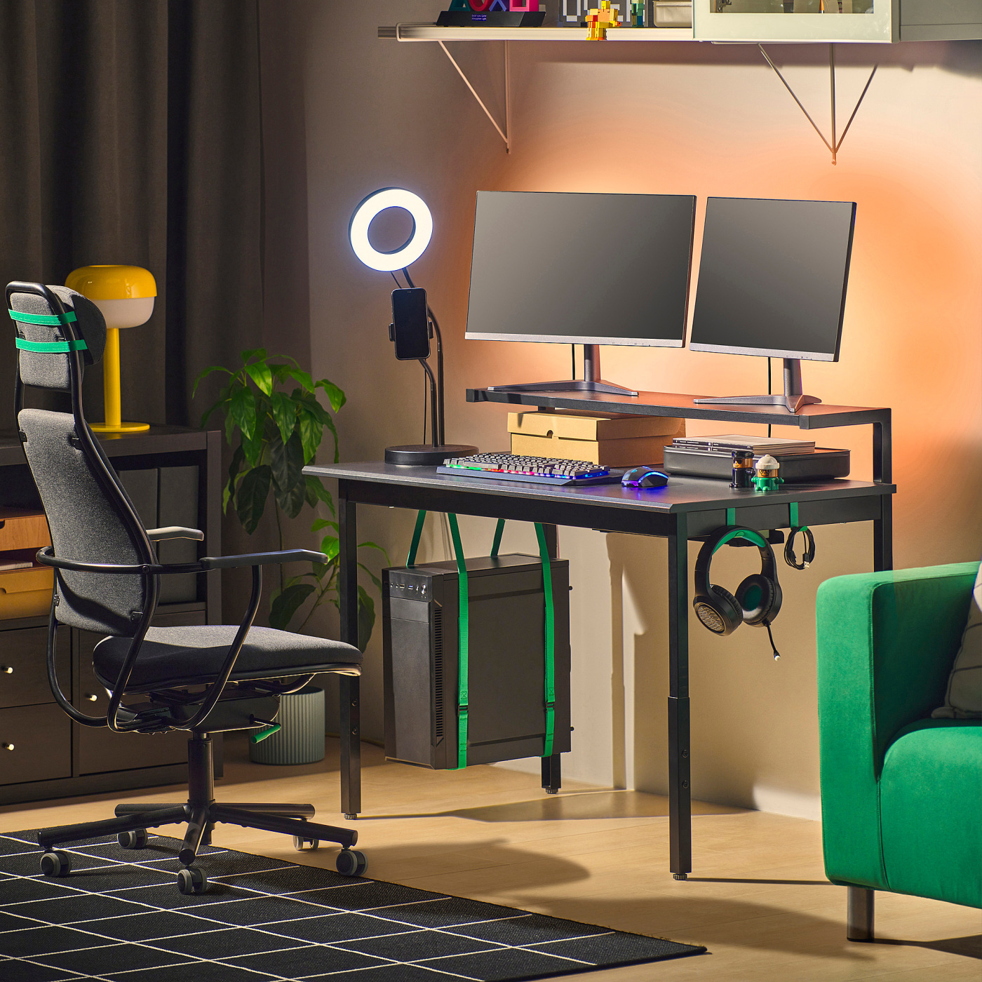 UTVISNING gaming desk with shelf black - IKEA