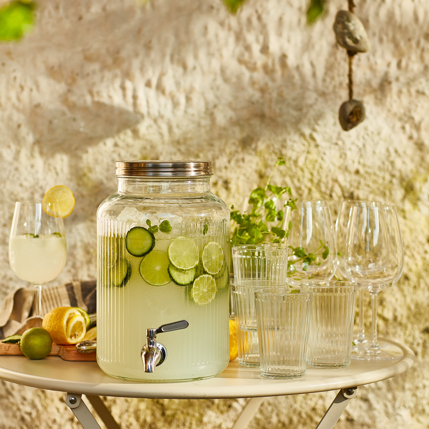VARDAGEN jar with tap - IKEA