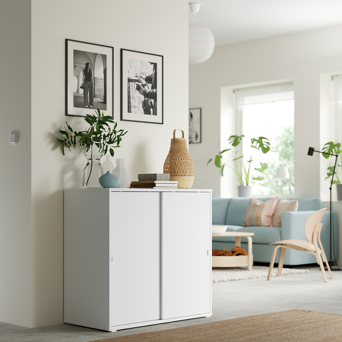 IKEA henrksdal 2脚セットさらにさらに値下げしました, VIHALS cabinet with sliding doors white - IKEA