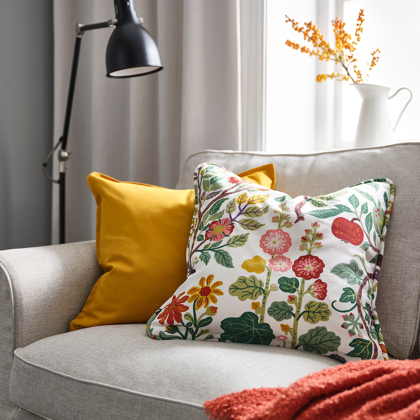 VILDPERSILJA cushion cover white multicolour/floral pattern