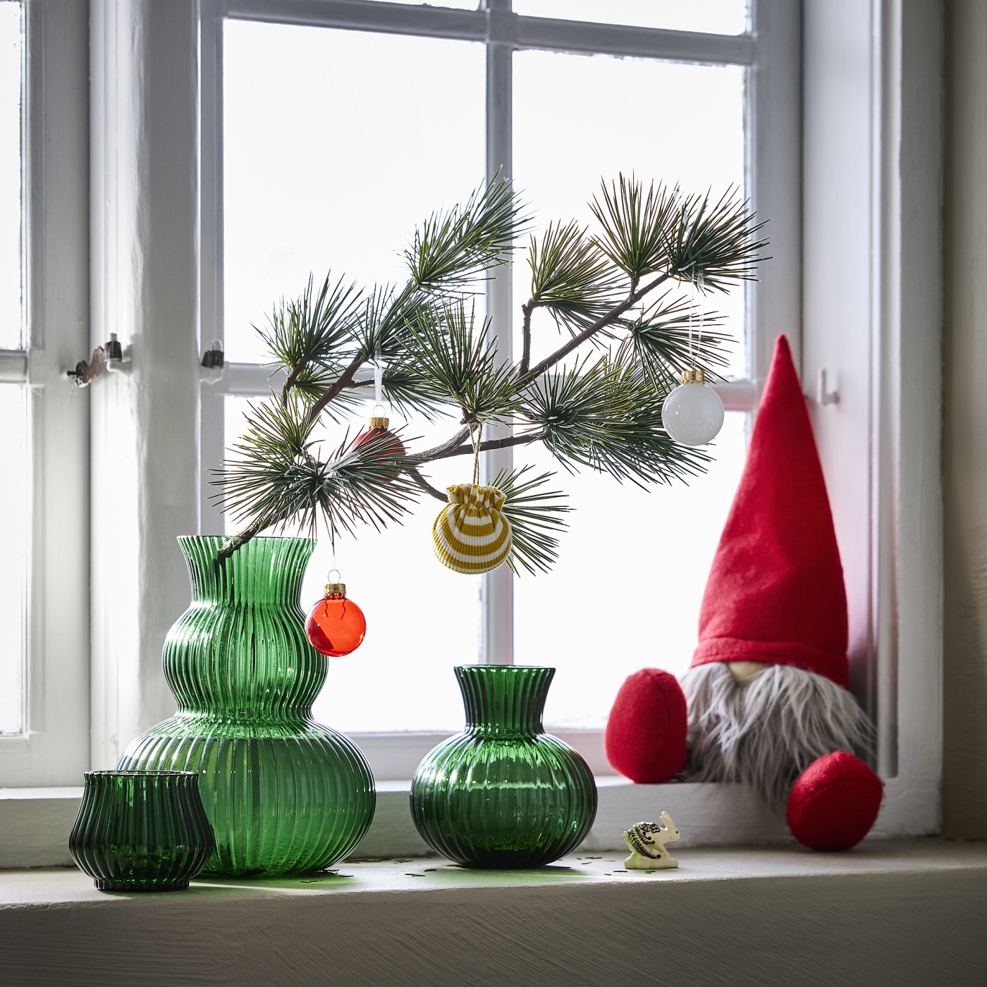 VINTERFINT artificial spray in/outdoor/pine green - IKEA