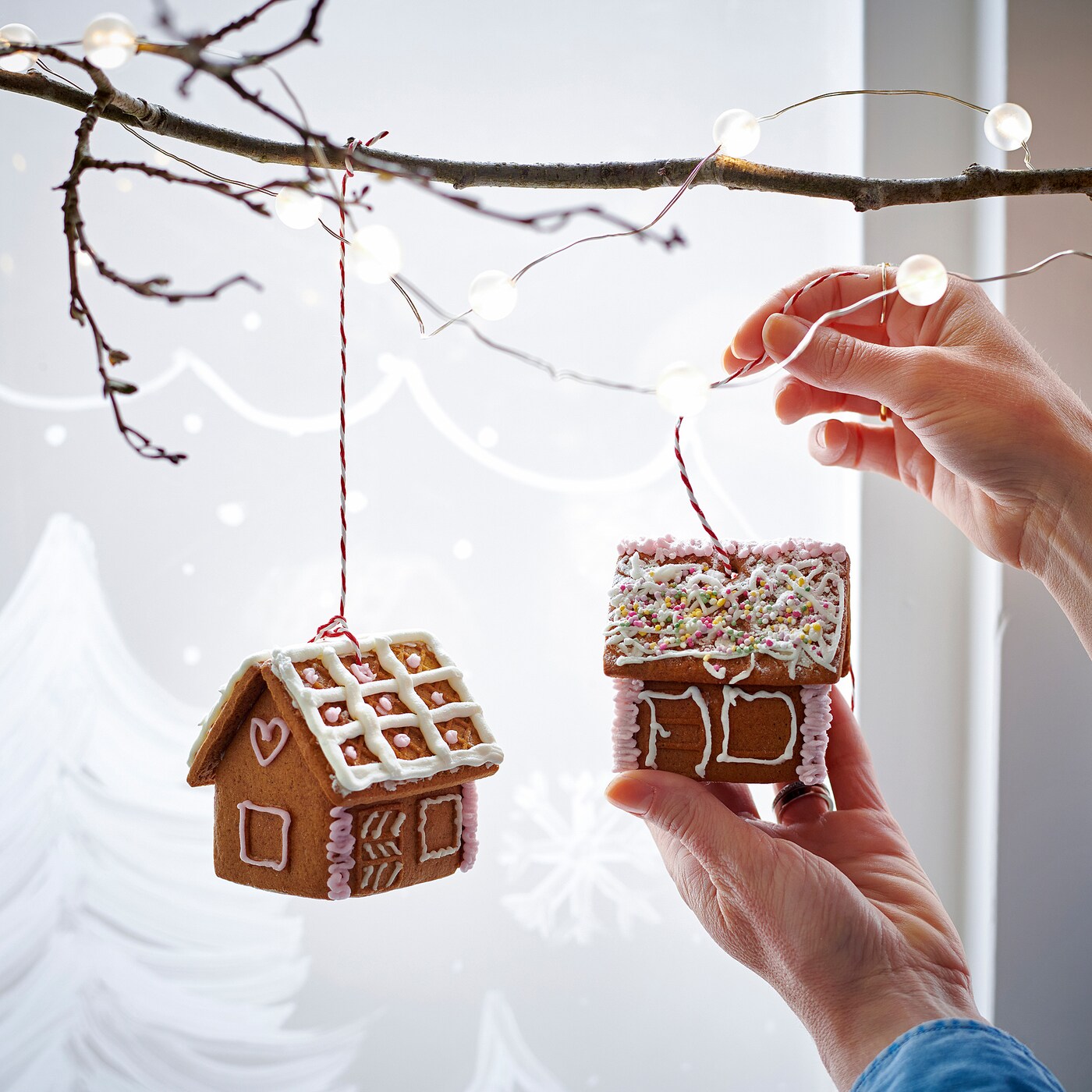 VINTERSAGA mini gingerbread house - IKEA