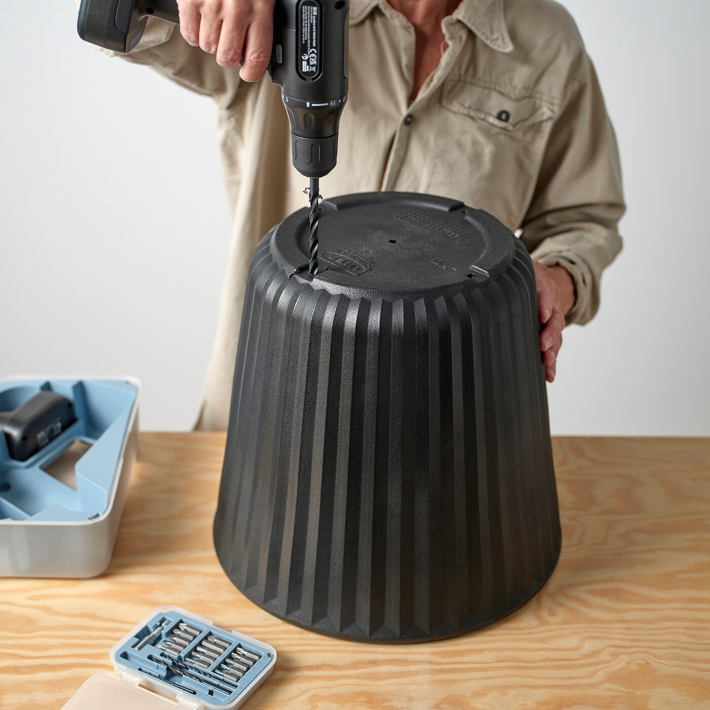 BJÖRNBAMBU 比奥班布装饰用花盆室内/户外深灰色- IKEA