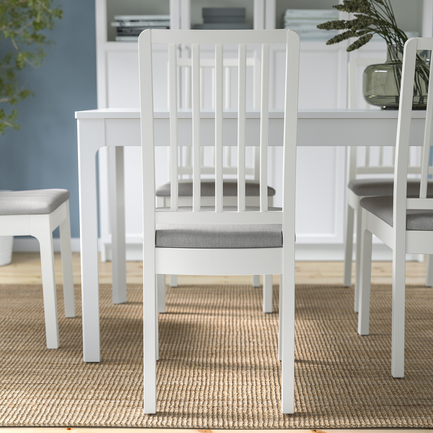 EKEDALEN 伊克多兰椅子白色/欧斯塔淡灰色- IKEA