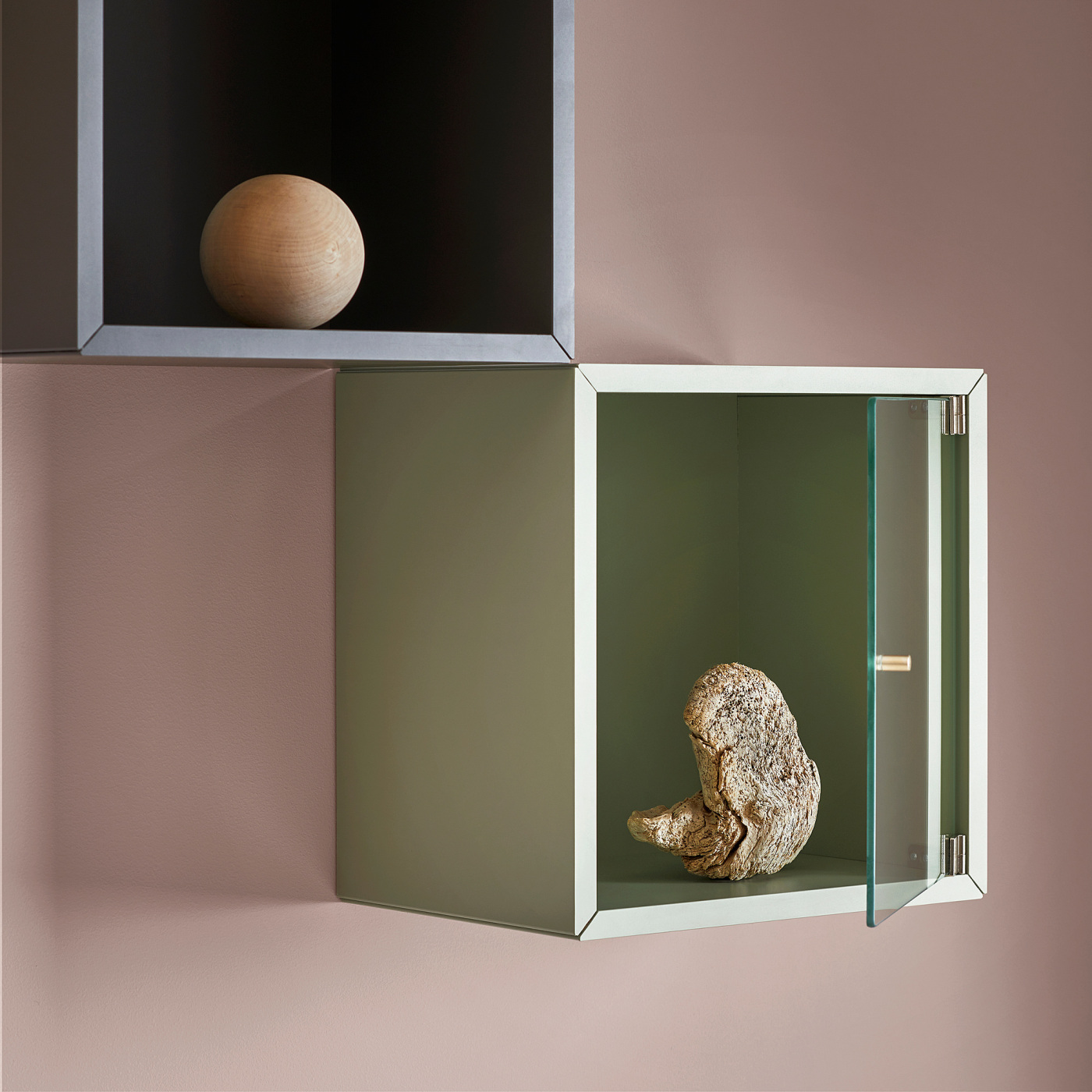ins-image