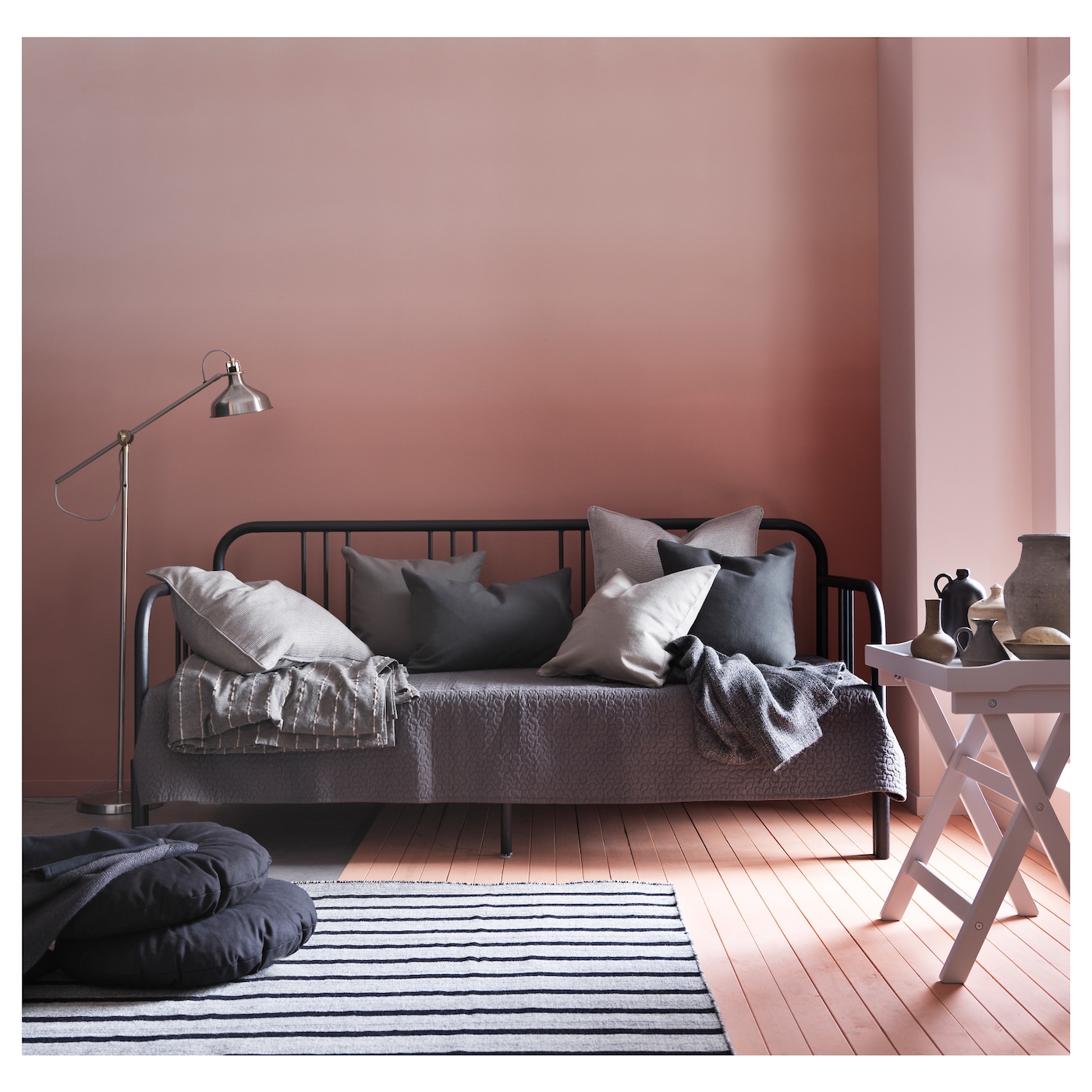 FYRESDAL 费斯多坐卧两用床框架黑色- IKEA