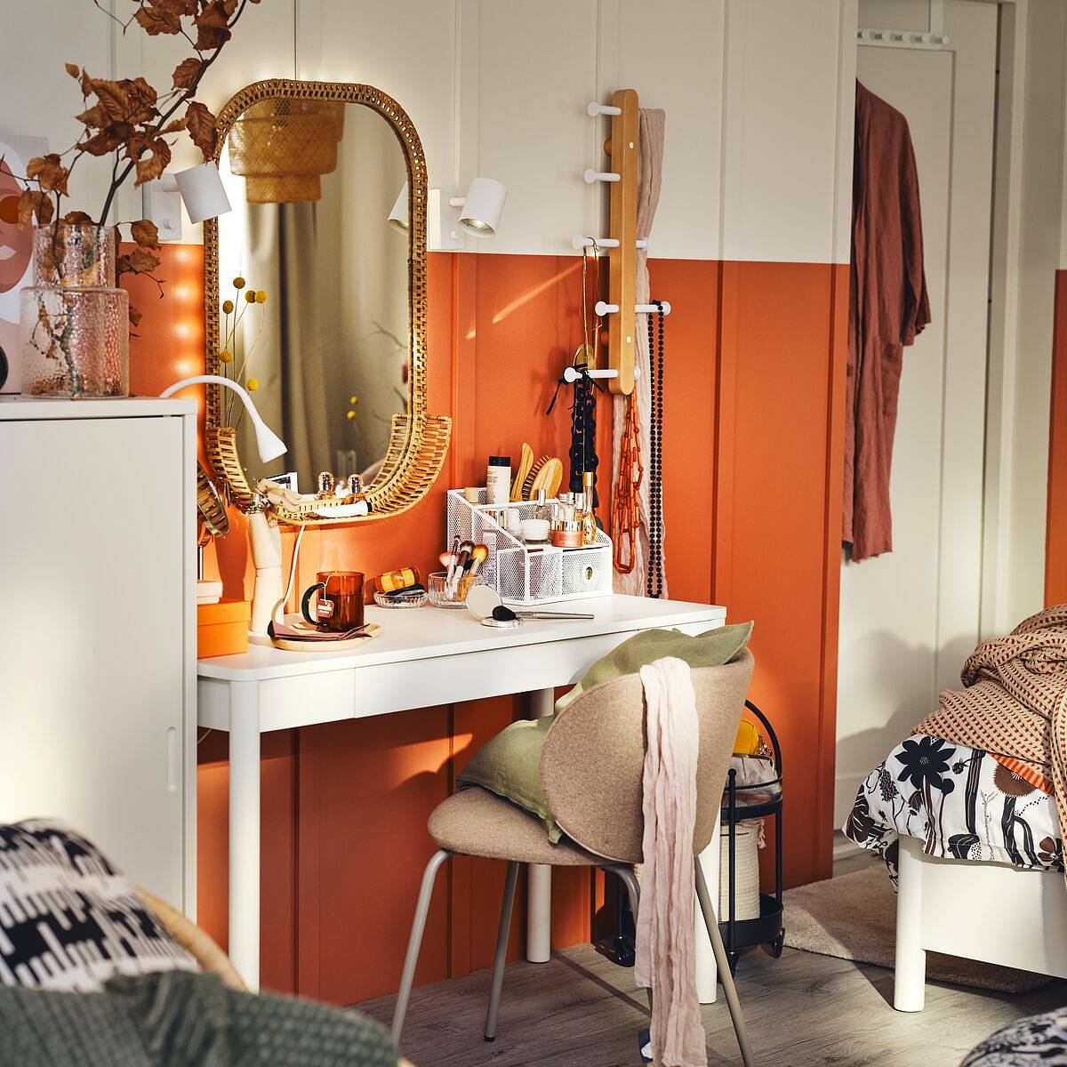 ins-image