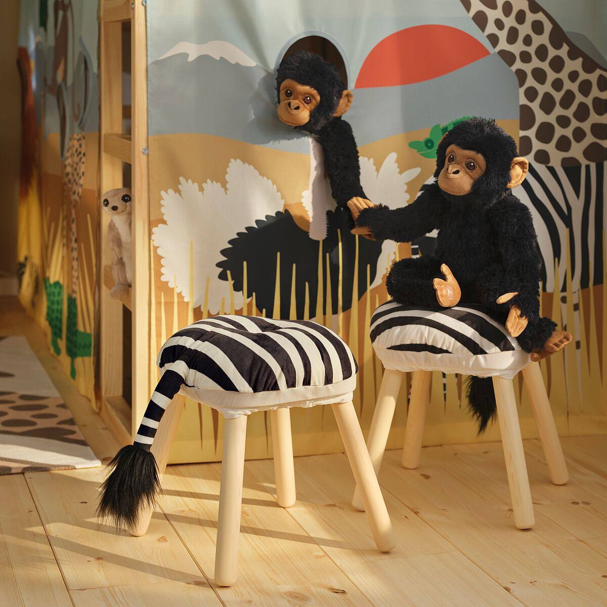 Savannah themed toys – a new way to travel with kids