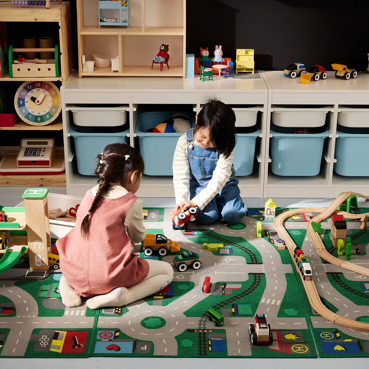 HAVeFUN GARAGE リノリウム天板　ぺブル LILLABO garage with car and helicopter multicolour - IKEA