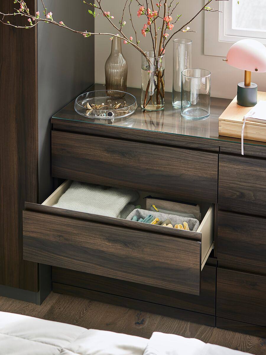 ins-image