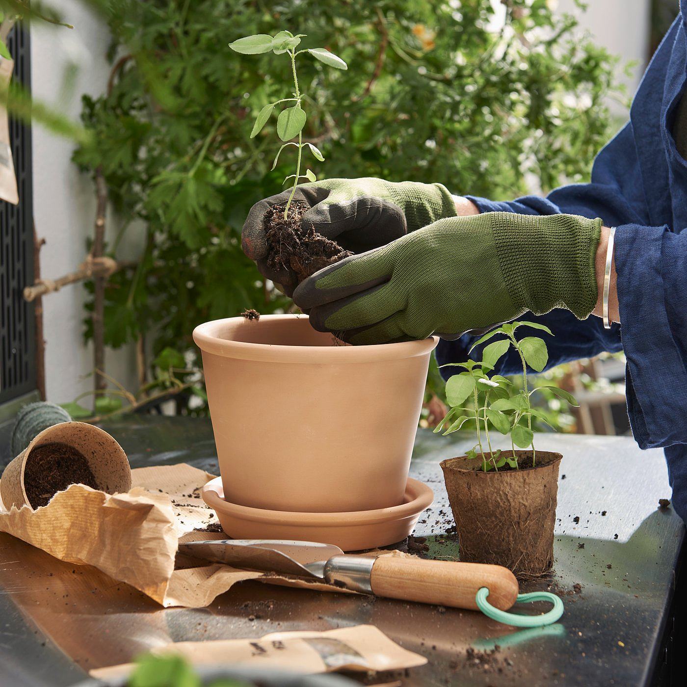 フラワーベース 約28am ミッドセンチュリー 北欧 ポストモダン B MUSKOTBLOMMA plant pot with saucer in/outdoor terracotta - IKEA