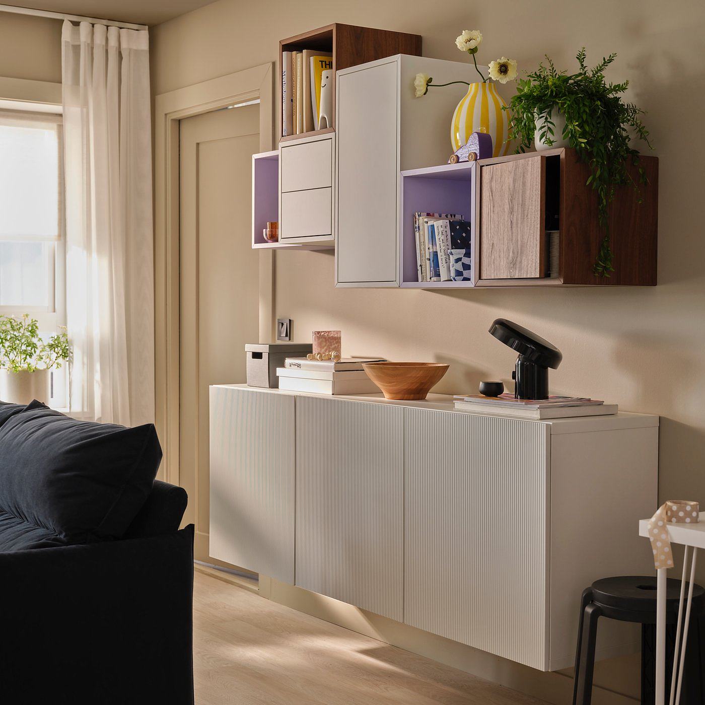 ins-image