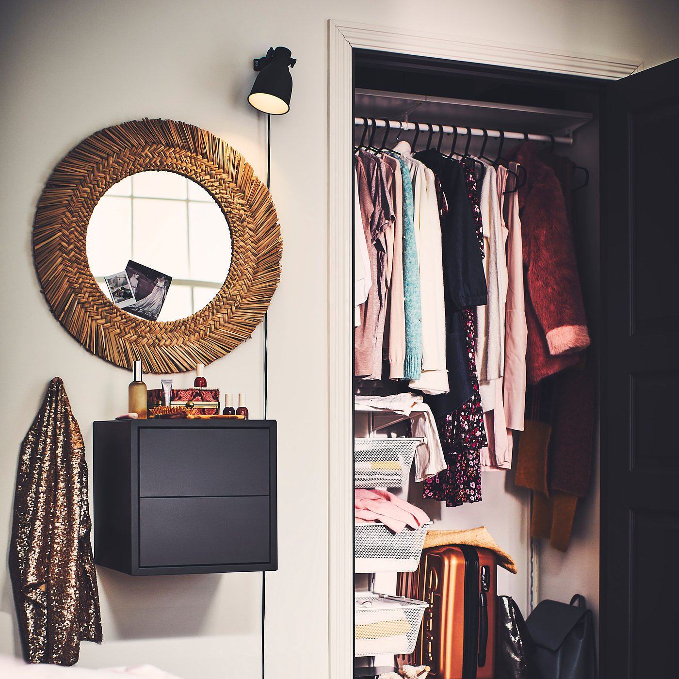 ins-image