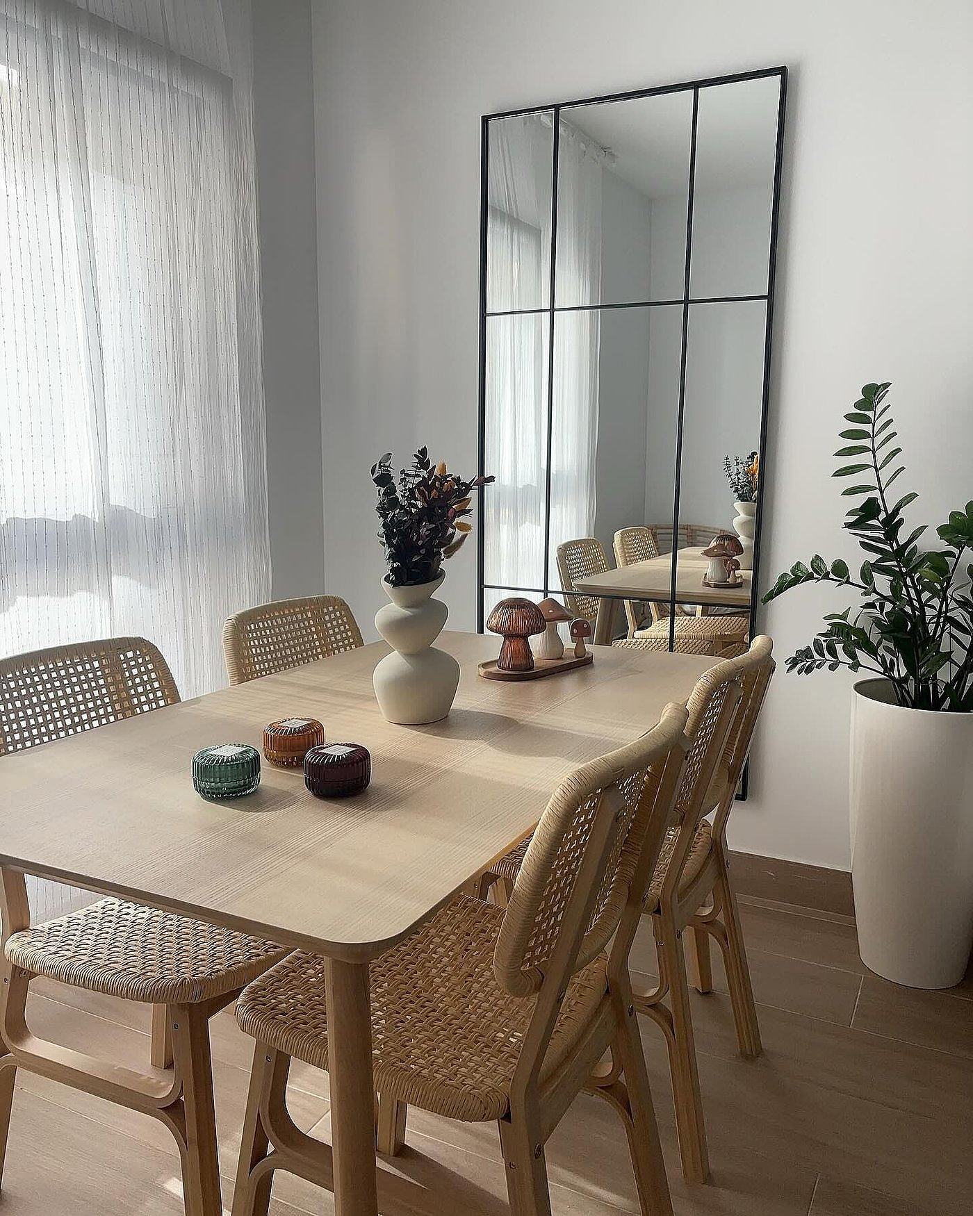 YPPERLIG table ash - IKEA