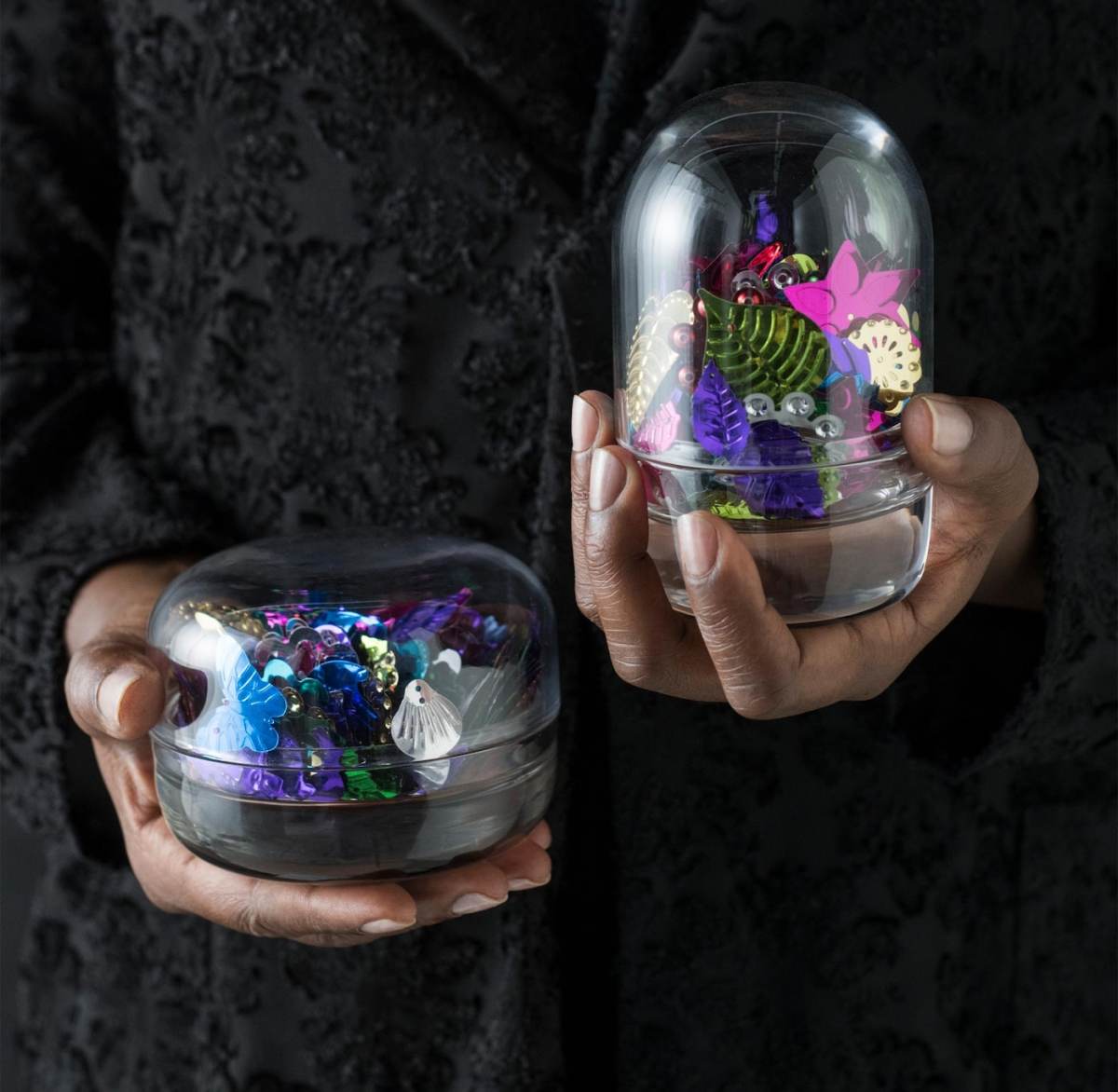 SAMMANHANG collection celebrating collecting
