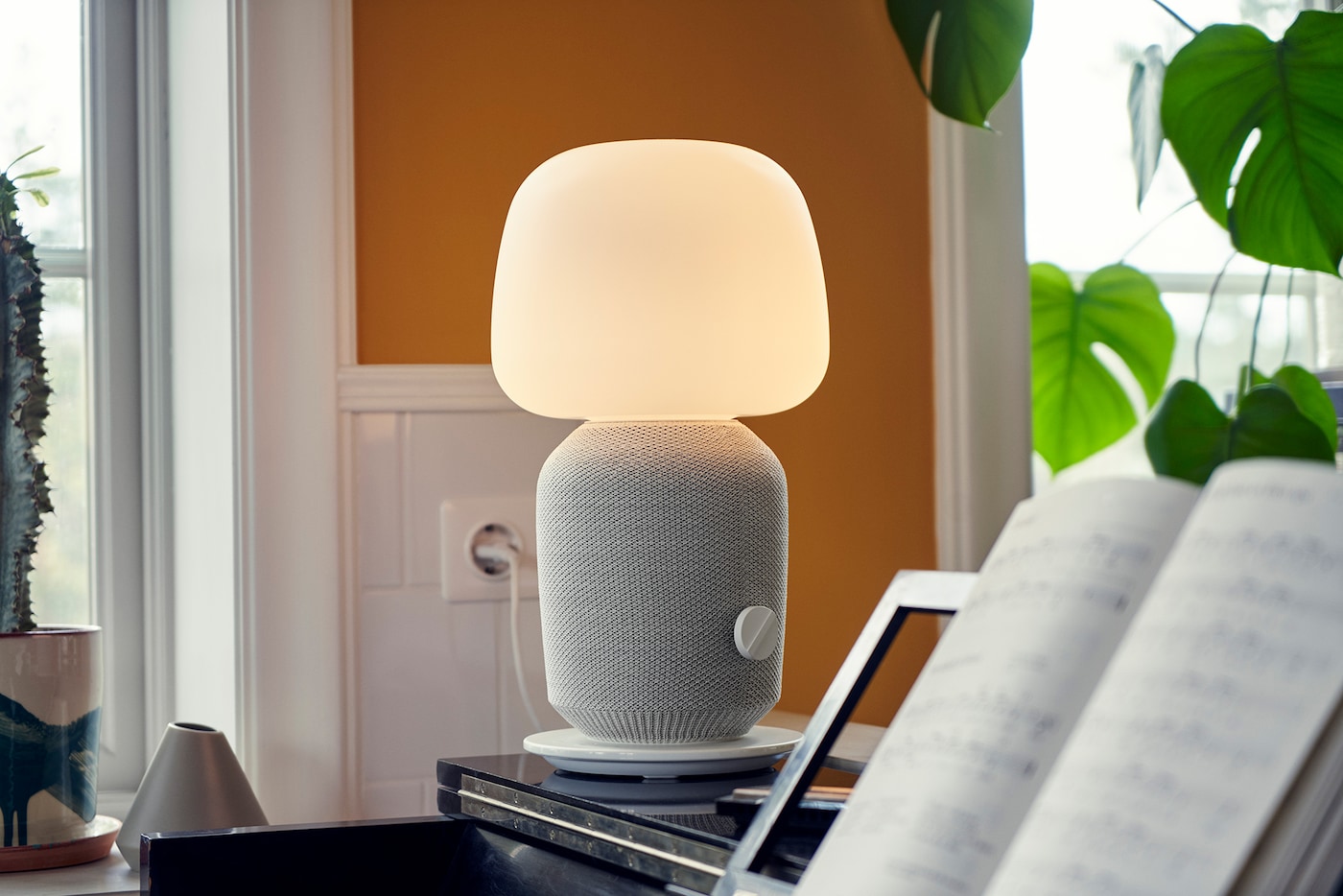 A sweet SYMFONISK duet from IKEA and Sonos