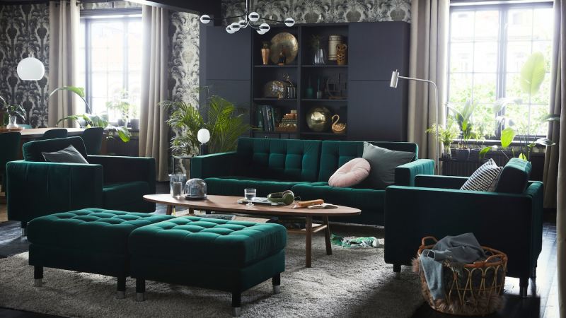 A lush living room with vintage style
