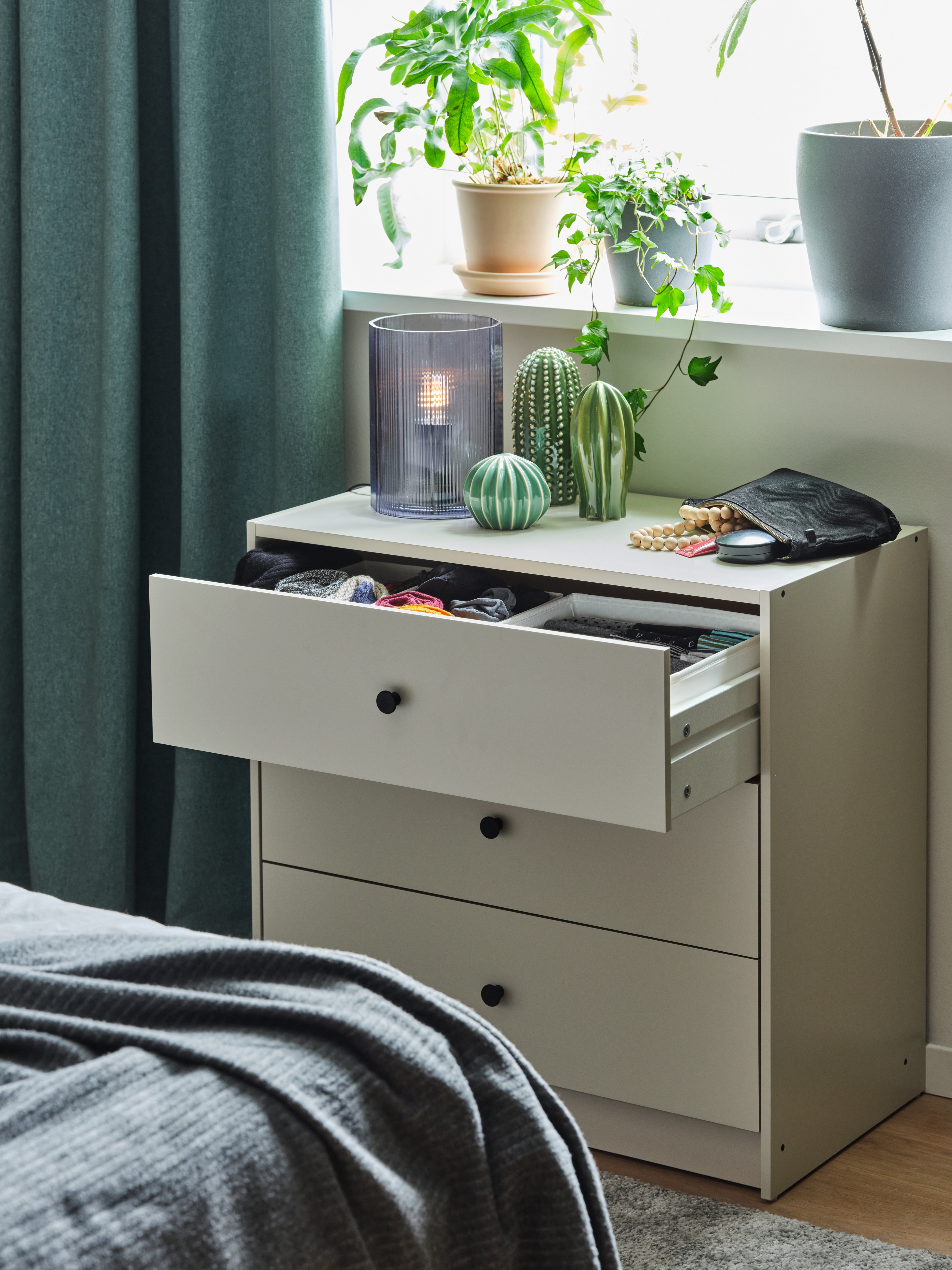 GURSKEN chest of 3 drawers light beige - IKEA