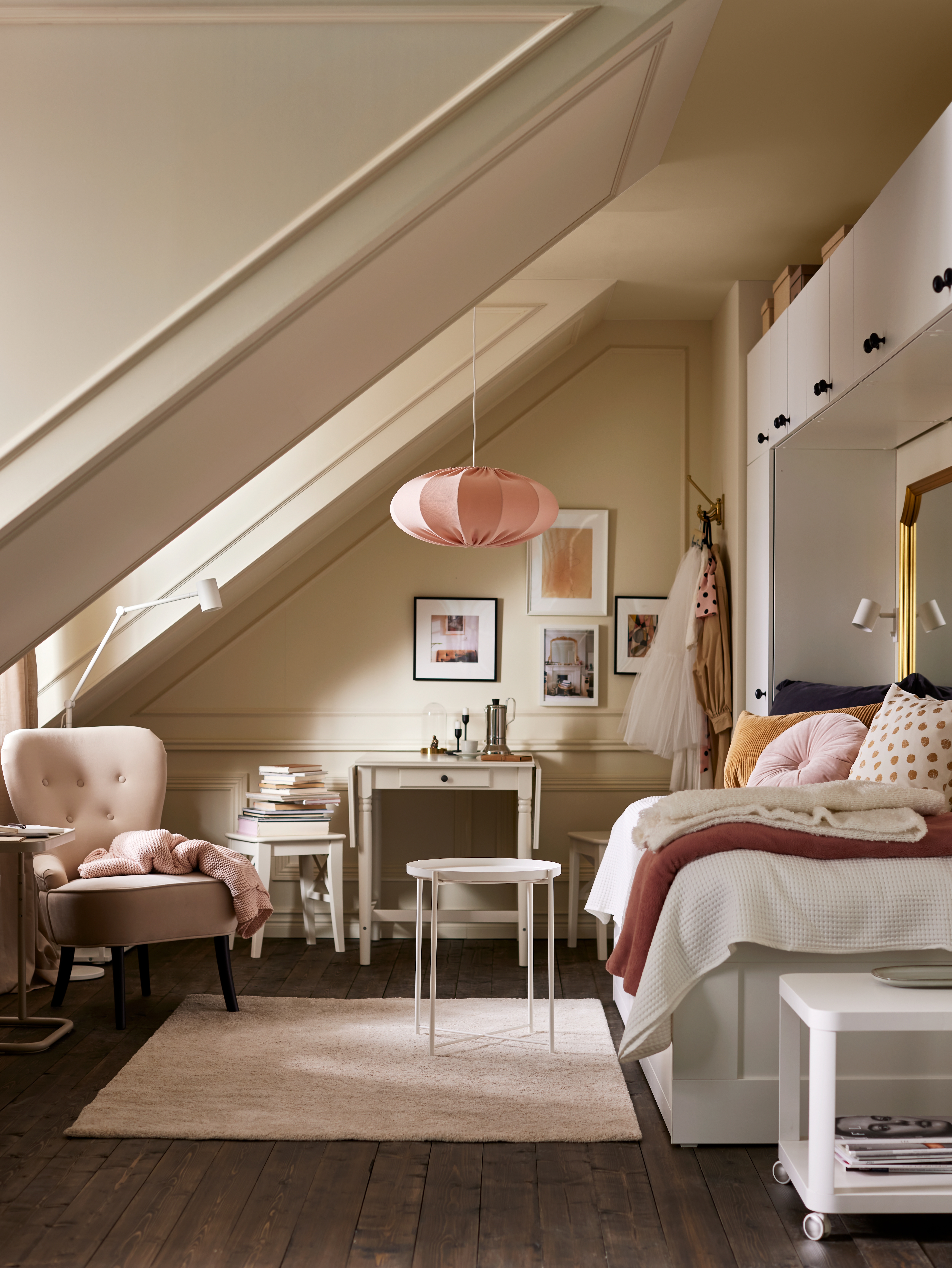 ins-image